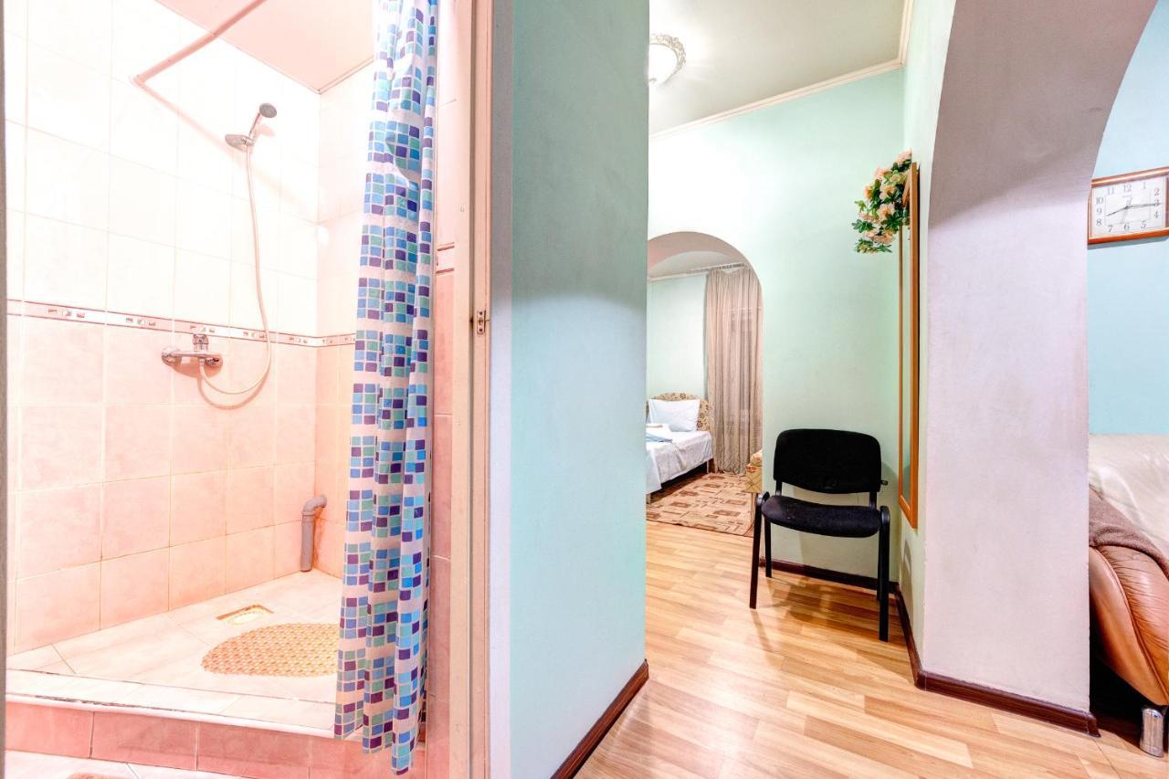 Hotel Zvezda キエフ エクステリア 写真
